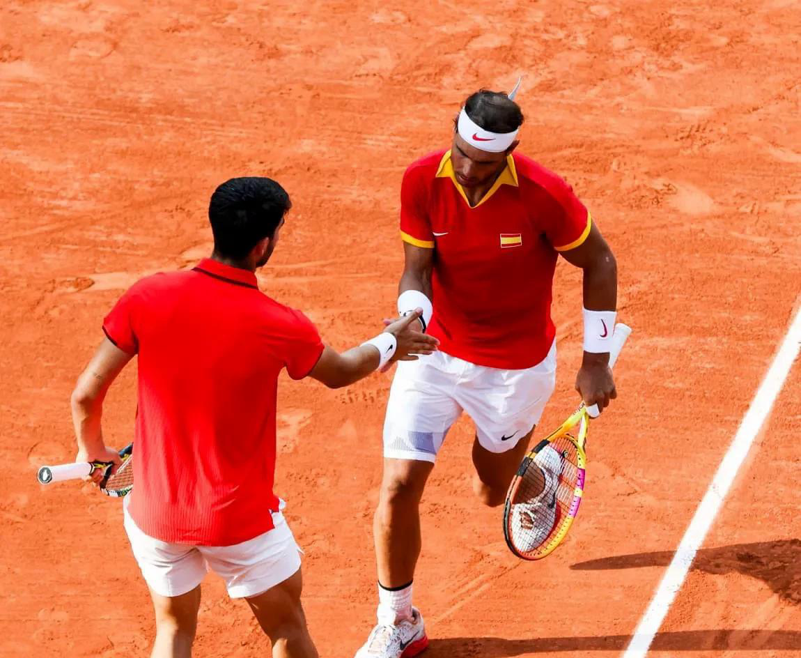 美网险胜戴维斯杯，阿尔卡拉斯点燃赛场