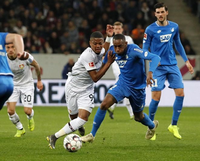 乌克兰横扫莱比锡红牛，凯恩状态火热