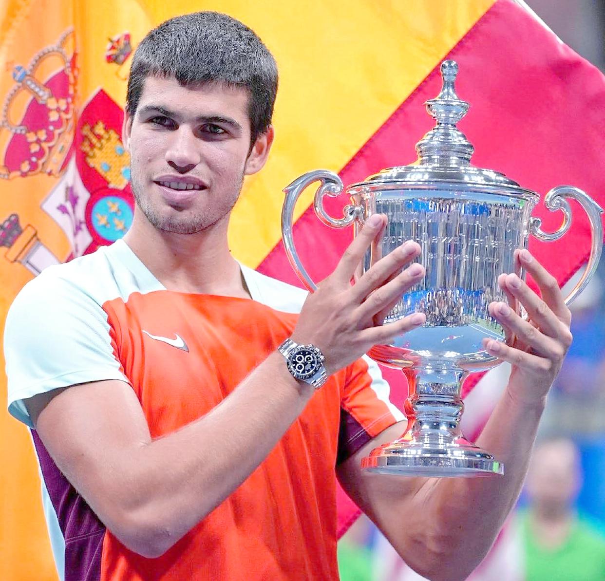 世界网球队碾压法国网球队，费德勒惊艳世界