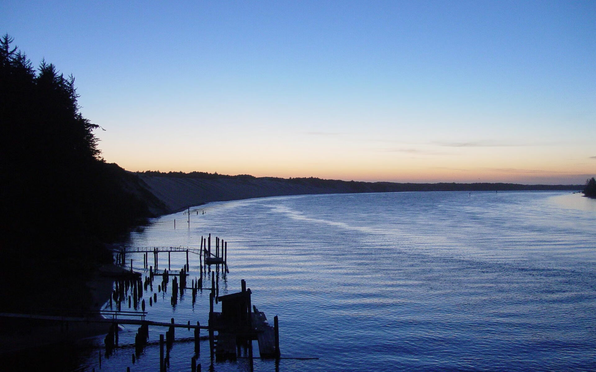 冰与火的跨界交响，从冰岛足球的北欧压制，到奥纳纳在NBA季后赛的统治时刻