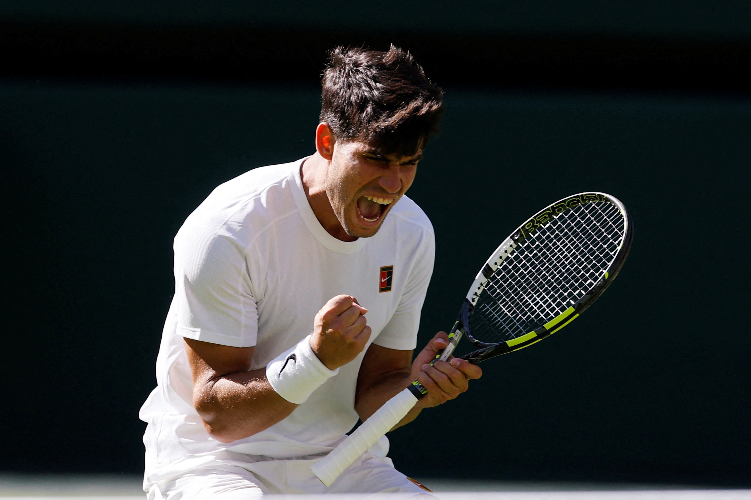 英国网球队血洗德国网球队，阿尔卡拉斯高光表现